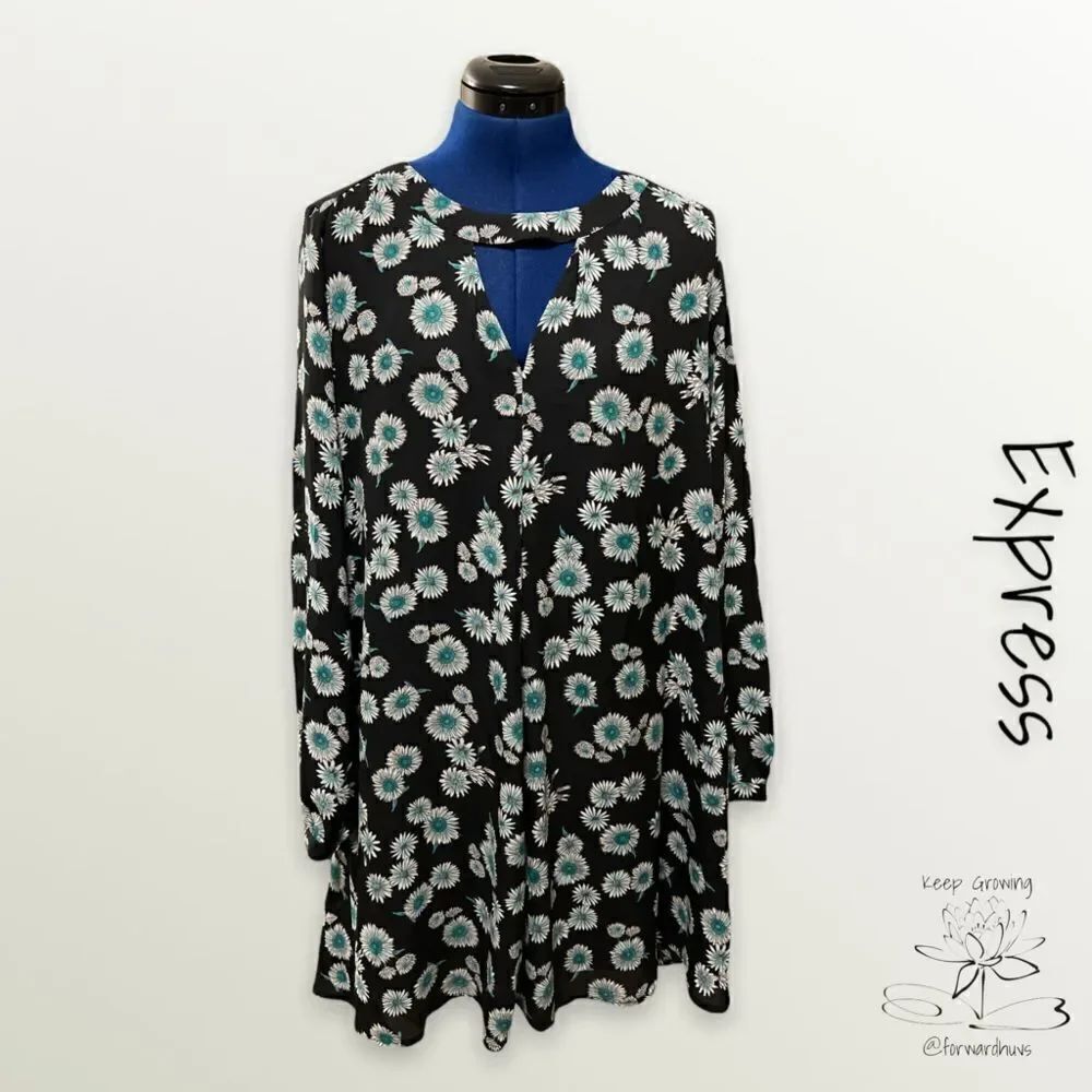 Express Floral Dress With Front V-Cut Peep ￼Size Medium